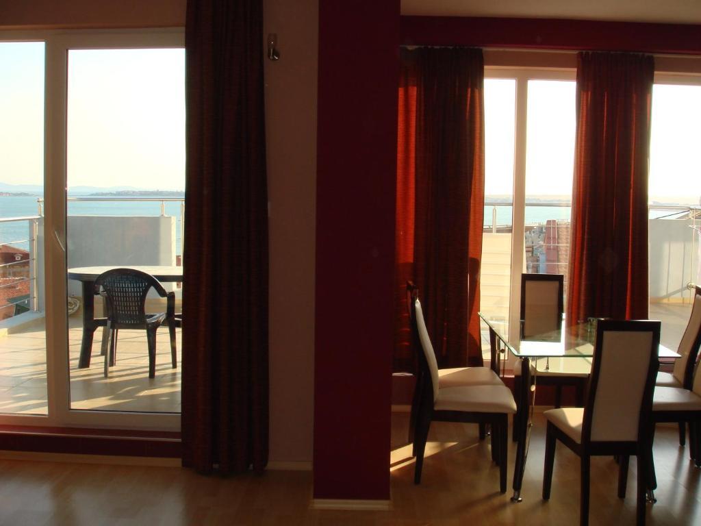 Bona Dea Club Hotel Sveti Vlas Room photo